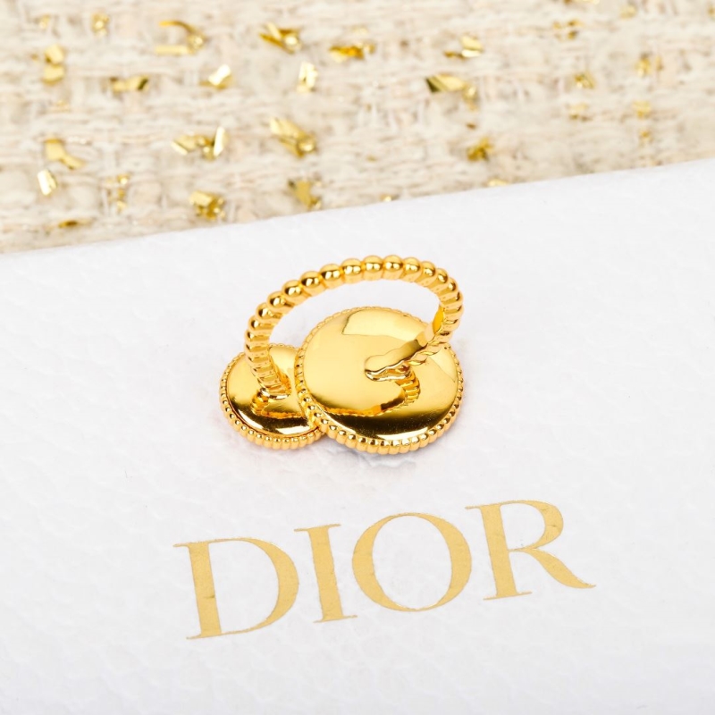 chr1st1an D10r rings